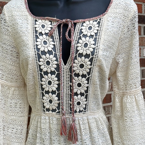 Chelsea & Violet Ivory Lace Dress - Picture 2 of 3